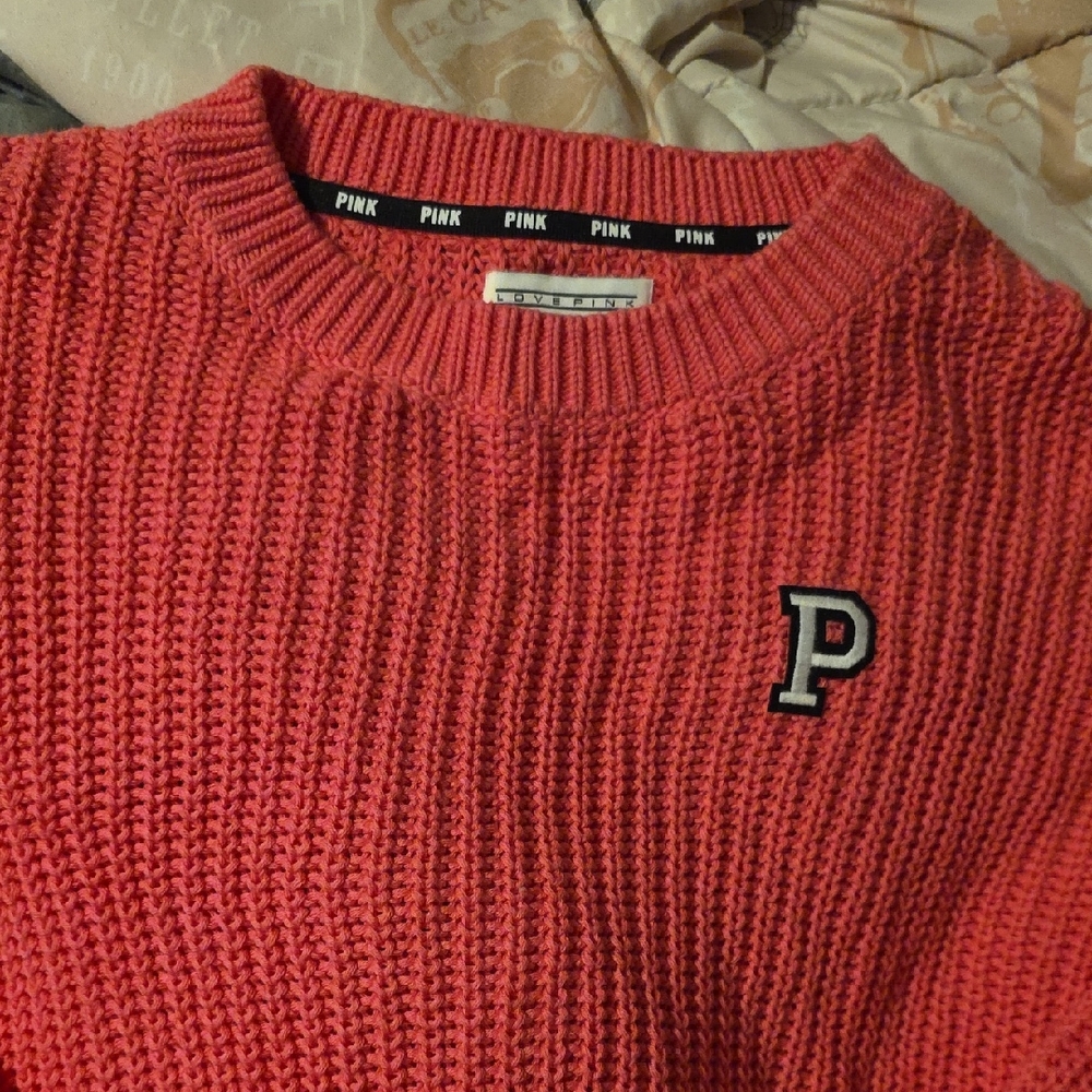 Forenza Pink Crewneck Sweater
